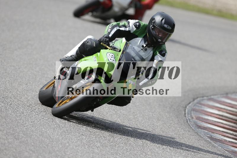 Archiv-2025/23 07.06.2025 TZ Motorsport ADR/88